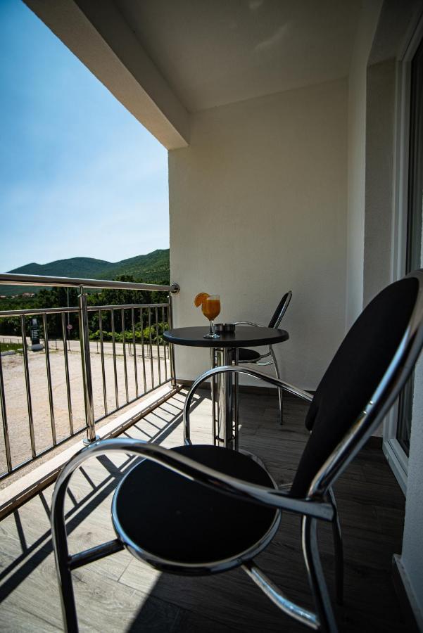 Nacional Motel Trebinje Luaran gambar
