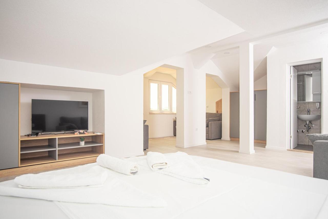 Nacional Motel Trebinje Luaran gambar